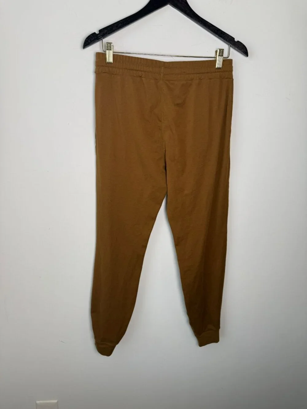 Vuori Womens Performance Joggers Caramel Brown XS Athleisure Sporty Loungewear